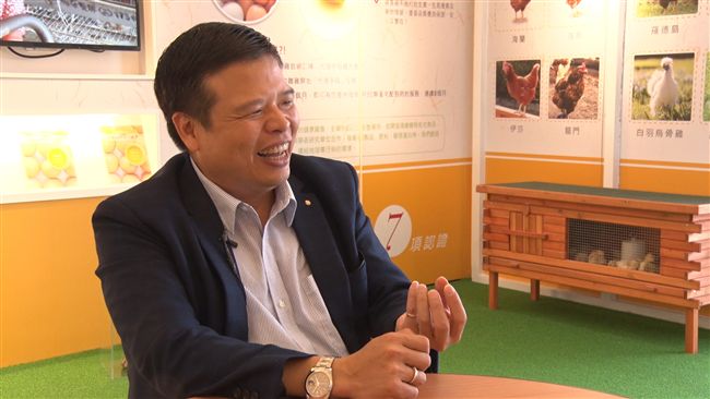 沒有相關背景　他竟打造億元雞蛋王國