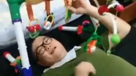 呼喊老公不回話　孕妻進門當場暖爆了