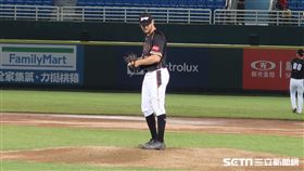 桃猿封王戰克恩三世。（圖／記者王怡翔攝）