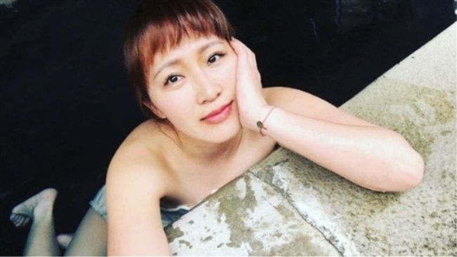 日本前女足正妹挺自家人！猜錯露屁股