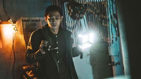 除煞上吊死者怨氣 「靈異現象」嚇倒男星(圖／翻攝自粽邪臉書)
