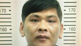 台南通緝犯奪槍逃逸／翻攝自爆料公社