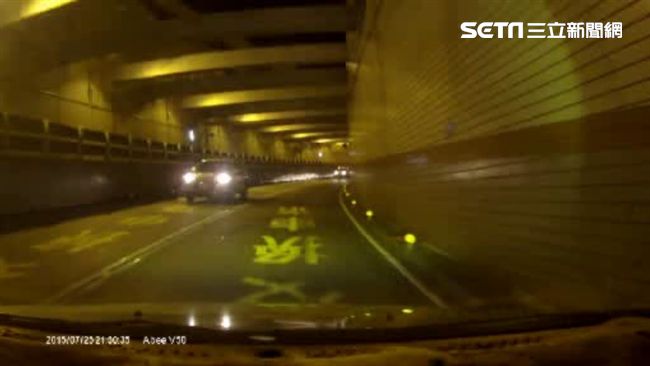 男夜遊騎過港隧道　遇別界「好朋友」