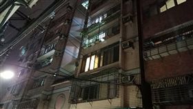 板橋14歲同班男女墜樓(圖/記者游承霖攝)