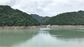 石門水庫連假進帳約1000萬噸端午節3天連假，石門水庫集水區累積雨量為78毫米，帶來約1000萬噸的水入庫，水量止跌回升。中央社記者吳睿騏桃園攝　107年6月19日