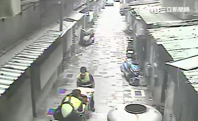 疑投資糾紛爆口角　婦遭同居人割喉殺