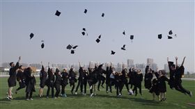 畢業典禮,畢業生,學士服 示意圖／Pixabay
