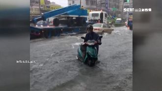 大雨「像用倒的」　南部多縣市狂淹水