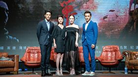 《寒單》舉行記者會，導演黃朝亮帶領鄭人碩等主創團隊亮相。（圖／奧瑪優勢提供）