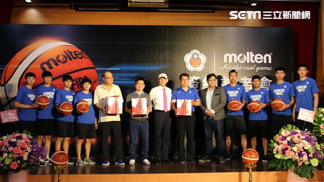 接軌國際　molten成籃協指定球