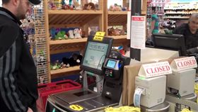 澳洲,自助結帳／jokesbyjo　YOUTUBE