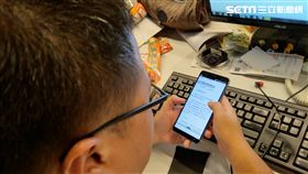 董氏基金會,葉雅馨,熬夜,玩手機,青少年,滑手機,健康