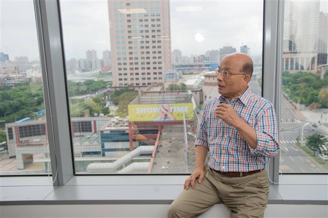 談「外溢效應」？蘇.侯看法超展開