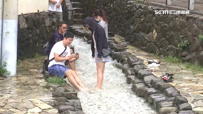 季節限定！柴山「龍巖冽泉」再度湧現