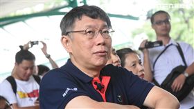 台北市長柯文哲出席「加油做公益」記者會。 （圖／記者林敬旻攝）