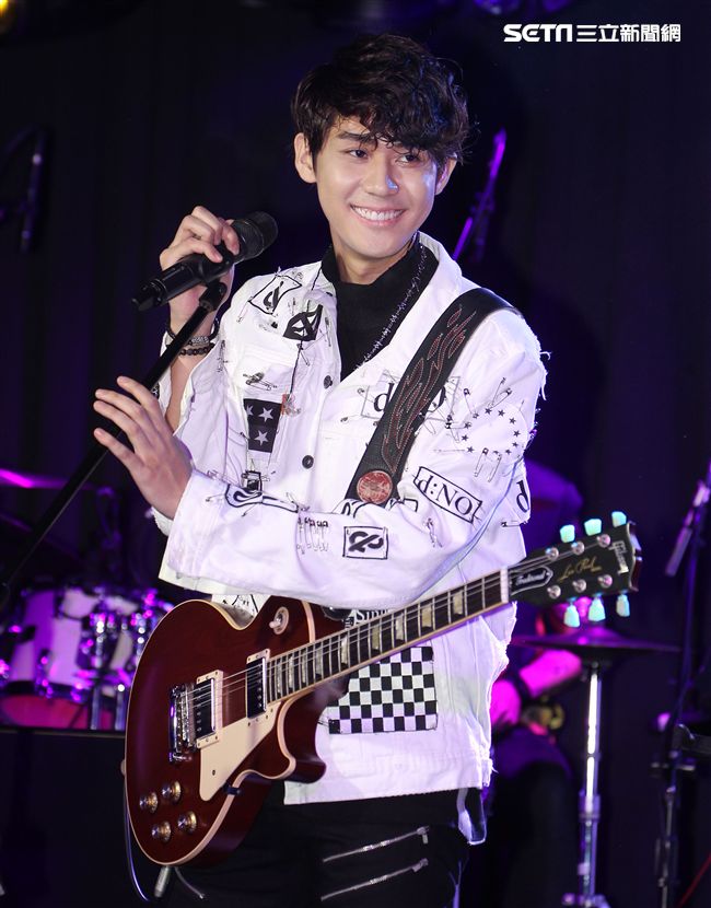 李玉璽第三張全創作專輯發片。（記者邱榮吉/攝影）