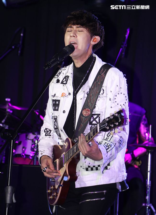 李玉璽第三張全創作專輯發片。（記者邱榮吉/攝影）