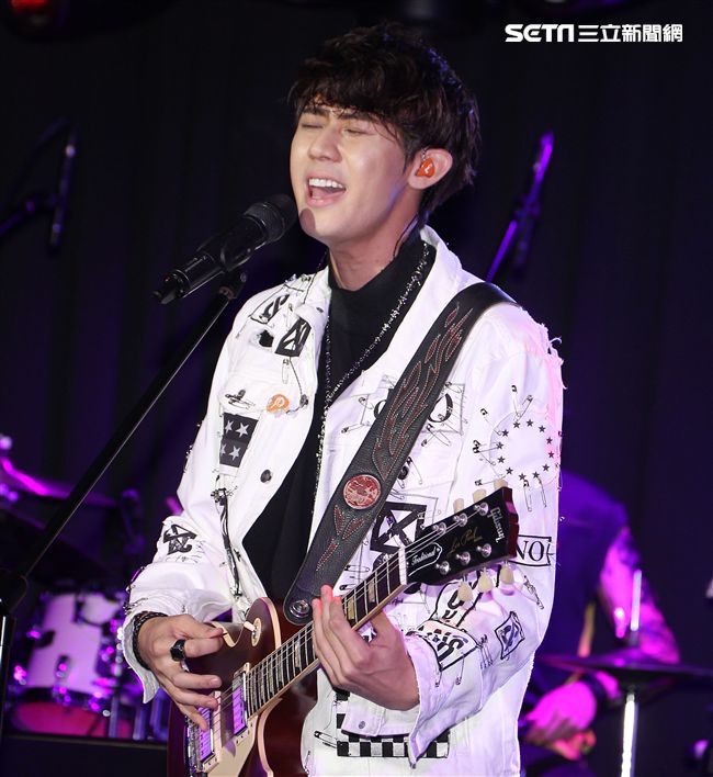 李玉璽第三張全創作專輯發片。（記者邱榮吉/攝影）