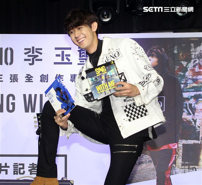 李玉璽第三張全創作專輯發片。（記者邱榮吉/攝影）