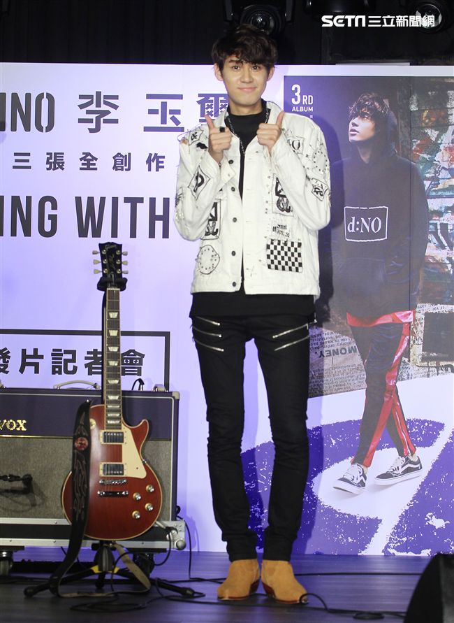 李玉璽第三張全創作專輯發片。（記者邱榮吉/攝影）