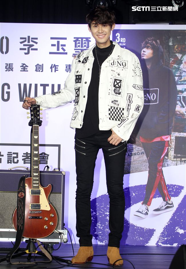 李玉璽第三張全創作專輯發片。（記者邱榮吉/攝影）