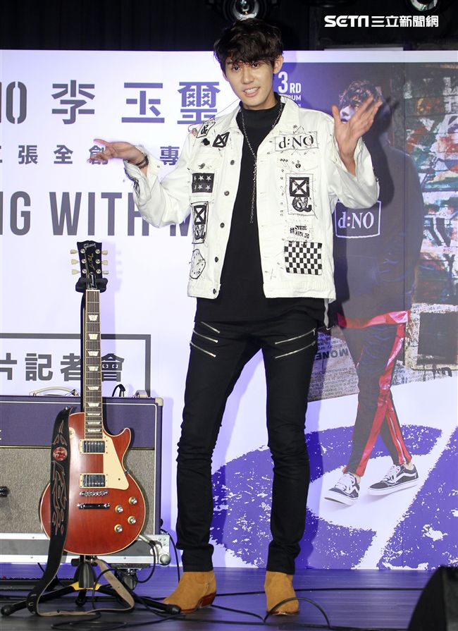 李玉璽第三張全創作專輯發片。（記者邱榮吉/攝影）
