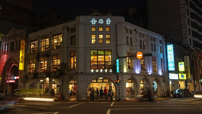 金石堂城中店房東　傳為富商杜萬全