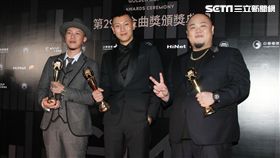 頑童獲獎直呼：「揪宋欸！」（圖／記者邱榮吉攝影）