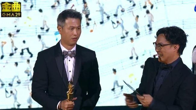 陳奕迅得年度專輯！製作人一臉茫然…