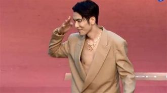 紅毯男星大解放！他性感露點成第一美