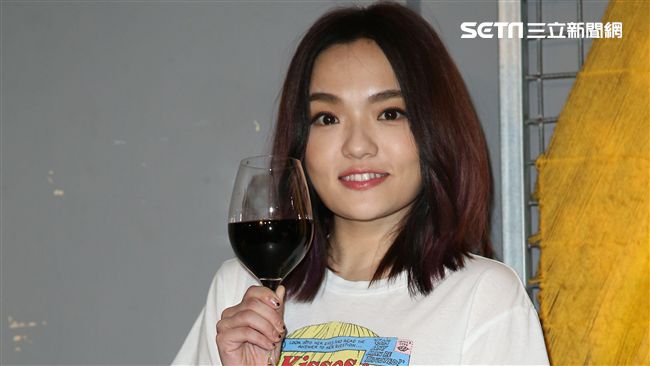 女星「非他不嫁」　談婚事：去問我媽