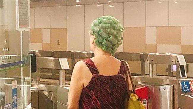 北捷驚現包租婆　「綠綠的」網全歪樓