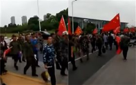 江蘇老兵集結示威　特警出動仍不奏效
（圖／翻攝自YouTube）