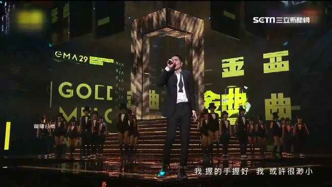 蕭敬騰主持受好評　表演苦練上百遍