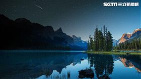 加拿大風景,極光,洛磯山脈。（圖／加航提供）