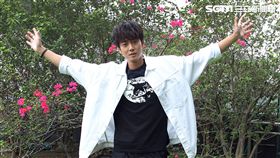 準金曲歌王許書豪接受三立新聞網專訪。（記者邱榮吉/攝影）