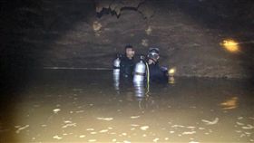 泰國,Tham Luang Nang Non,國家公園,禁區,洞窟,山洞,失蹤（圖／Richard Barrow in Thailand推特　https://twitter.com/RichardBarrow/status/1011191039716028416）