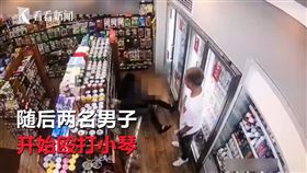 奧客,中國大陸,超商,圍毆,付帳,客人（圖／翻攝自看看新聞）