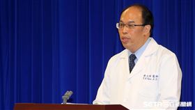 三軍總醫院神經外科部陳元皓主任（秦良丰主治醫師）。（記者邱榮吉/攝影）