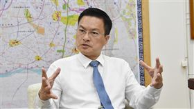 專注做事　魏明谷：有信心以政績獲取認同彰化縣長魏明谷接受中央社專訪時暢談就任以來的政績與對空污等議題看法，並強調自己是做事的人，相信選民的眼睛是雪亮的，有信心以政績獲得支持。中央社記者吳哲豪彰化攝　107年6月7日