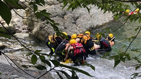 新北市,石碇,淡蘭吊橋,溺水,溪谷,命危,送醫