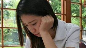 開業精神科醫師楊聰財提醒，長期處於高壓狀態，會造成皮質醇超時工作，時間久了會對腦部帶來傷害，記憶力與注意力也會跟著降低。（示意圖／記者楊晴雯攝）