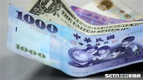新台幣。（圖／黃郁棋）