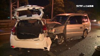 國1凌晨傳車禍　4車連環撞3人送醫