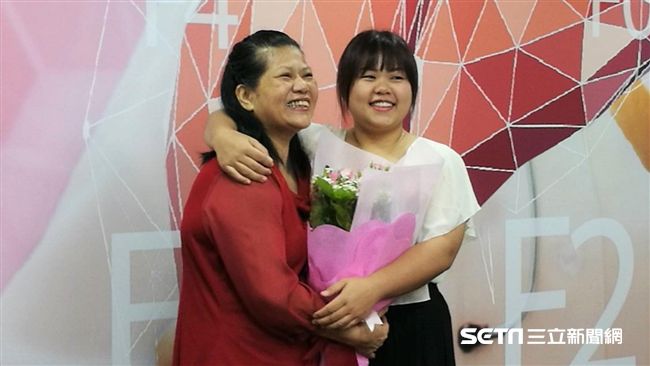 孝女捐肝壓不住病毒　C肝新藥神救援