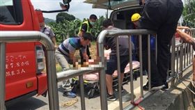 助行器,拖鞋,輕生,彰化（翻攝畫面）