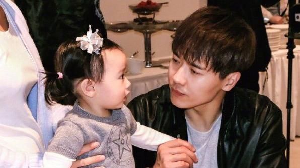 高雲翔愛女現身法庭　看見爸爸好激動