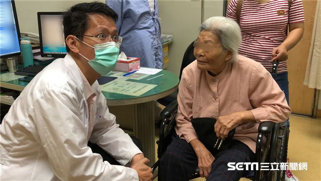 微創手術切大腸癌　嬤樂拋人工肛門