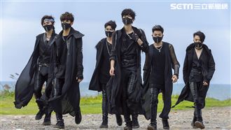 男團跳到褲子破！見羅志祥探班落淚