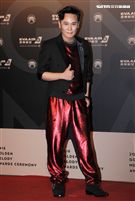 29屆金曲獎星光大道張信哲。（記者邱榮吉/攝影）
